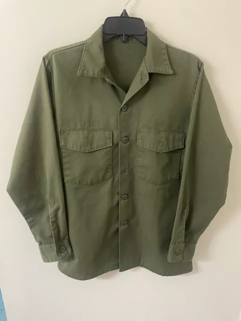 Vintage US Military Vietnam War Era OG-107 Sateen Utility Shirt Size Large