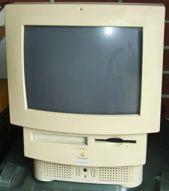 VINTAGE APPLE MACINTOSH Mac Performa 580CD computer M3872 - for parts or repair