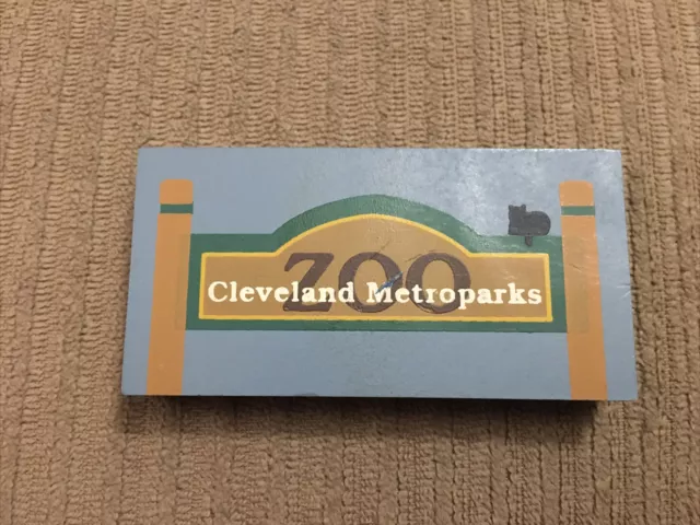 Cat's Meow Cleveland Metroparks Zoo Ohio Wooden Shelf Sitter 1990