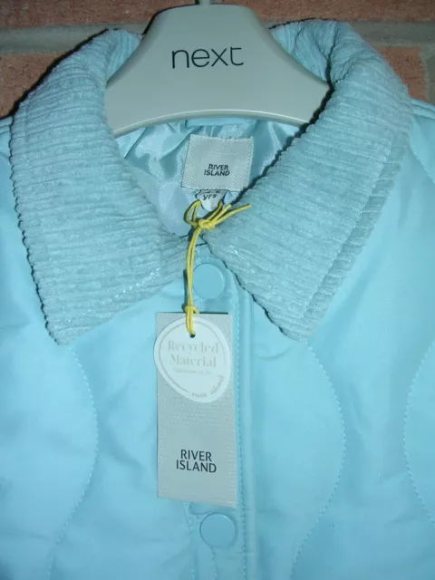 Cappotto trapuntato verde River Island nuova con etichette per ragazze nuova di zecca età 2-3 98 cm NUOVO CRP £32 4