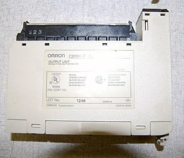 Omron Corporation C200H-OC221 PLC Output Module