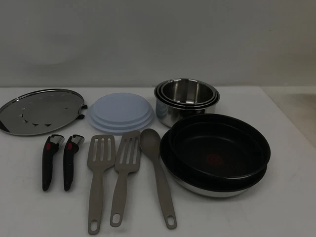 Juego de sartenes y ollas Tefal L94096