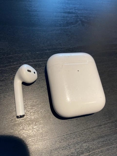 Apple AirPods 2nd Generation with Charging Case - White - (case and left AirPod)