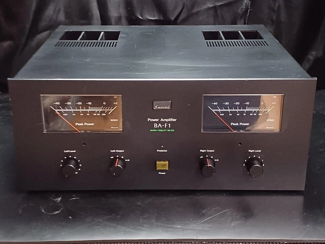 Amplificateur Tuner Vintage Sansui 2000A - Années 70 état Solide - Pour Pièces Ou Réparation