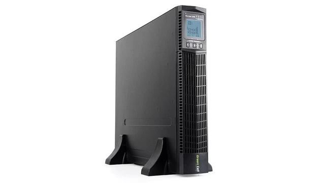 RTII Rack UPS with LCD Display 3000VA 2700W UPS15 /T2UK