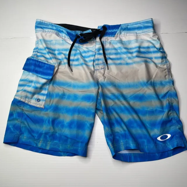 Oakley Striped Board Shorts Mens Size 36 Waist Blue Casual Style Surf Swim Fit