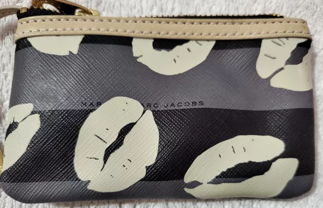 🩶 Marc Jacobs Coin Purse With Keyring 2