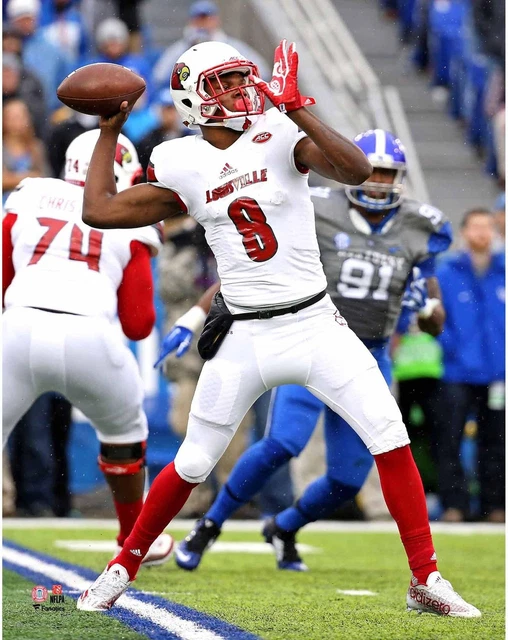 Lamar Jackson Louisville Cardinals Unsigned Throw vs Kentucky Wildcats Photo