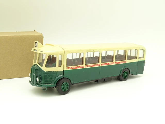 Bus van de Wereld schaal 1:43 Chausson APVU RATP - 1956 FRANKRIJK