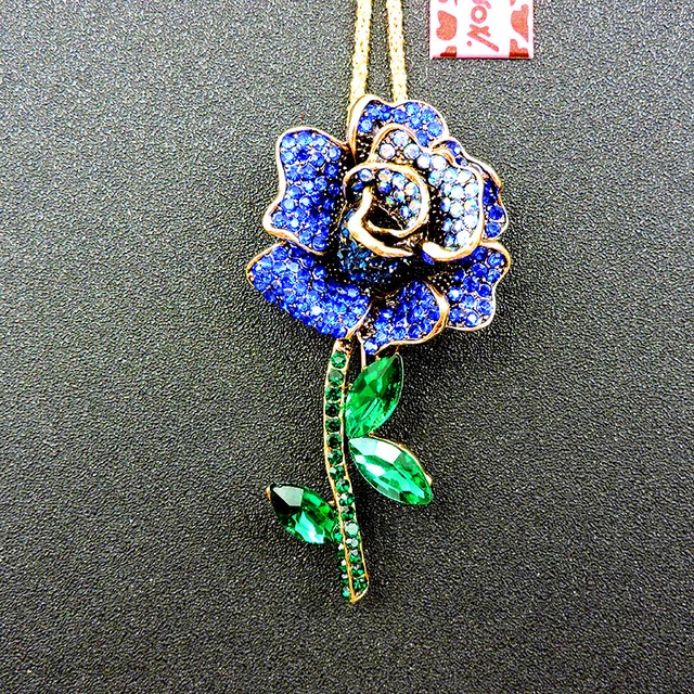 New Betsey Johnson Enamel Bling Crystal Flower Charm Pendant Chain Necklace