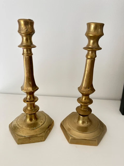Paire De Bougeoirs Anciens En Bronze - Style Rocaille - XIXe Siècle - Occasion