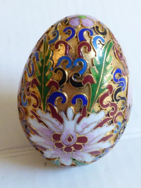 Chinese Oriental Gold Metal Mix Color Floral design Enamel Cloisonne Egg Display