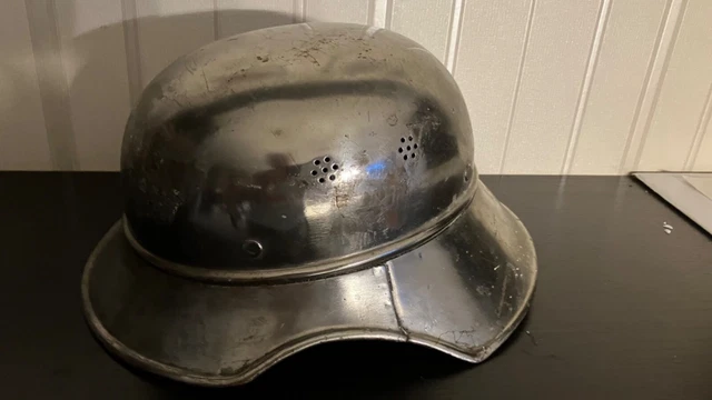 Alt Stahlhelm Luftschutz Gladiator Glocke Kellerfund  1-2WK Deutsches Reich Deko