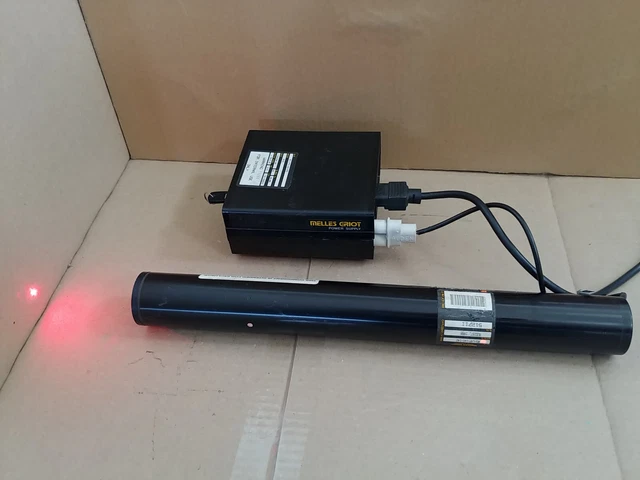 Melles Griot 05-LHP-141-142 3mW HeNe Laser with 05-LPM-340-065 Lab Style PS
