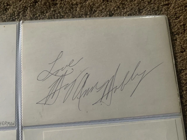 Golden Globe Award Winner Mary Ann Mobley Autographed Card