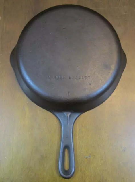 Vintage Unmarked Wagner Ware Cast Iron Skillet #6 9" Frying Pan Smooth Bottom