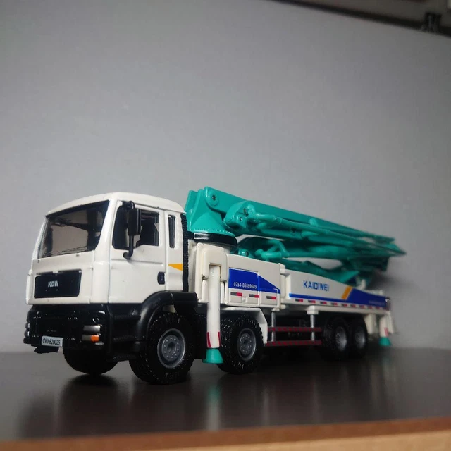Kdw Concrete Pump Car 1/55 Truck Miniature