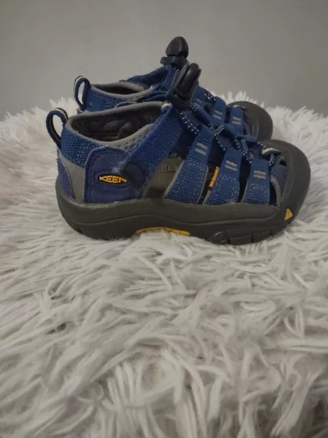 Keen Newport Toddler Size 8 Blue Kids Sandals