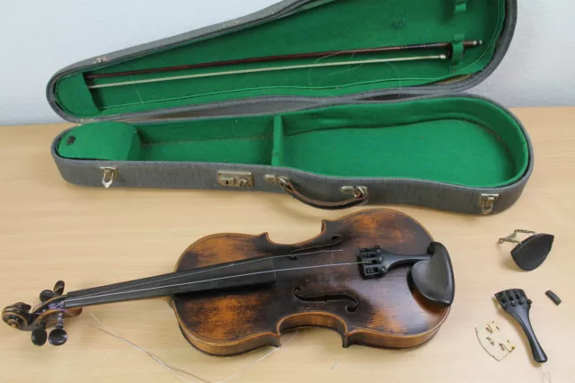 Alte Geige Violine vintage mit Zettel