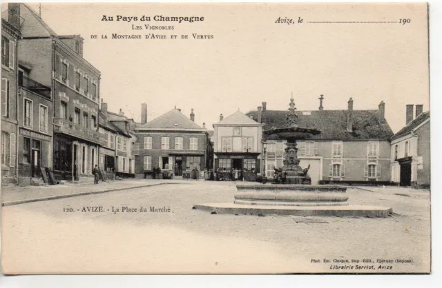 AVIZE - Marne - CPA 51 - Au Pays du Champagne - la place du marché - fontaine