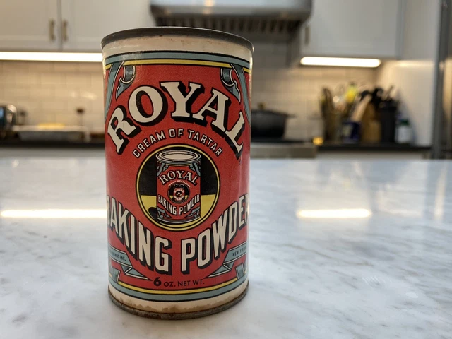 Vintage Royal Baking Powder Tin Full Contents 6 0z.