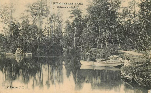 58 Pougues-Les-Eaux Boats On The Lake - 823