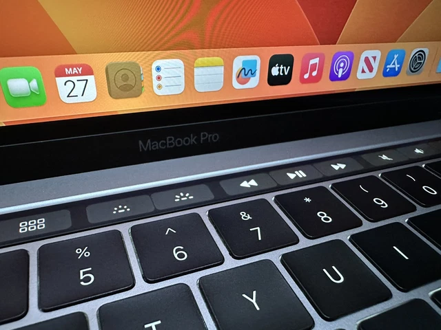 Apple MacBook Pro Retina 13,3" 2019 128 GB SSD 8 GB RAM 1,4 GHz Core i5 grigio siderale 10