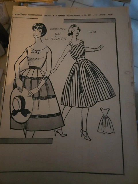 Patron De Couture Vintage Robe Bain De Soleil 1952 - Femme D'Aujourd'hui - Complet Occasion