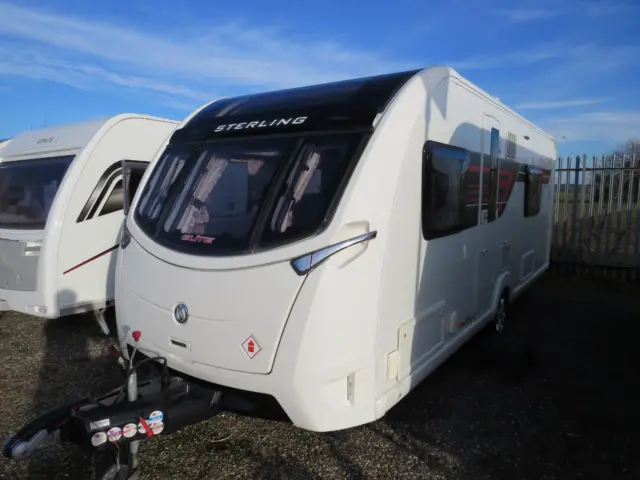 Sterling Eccles Elite 565 Twin Fixed Bed 4 berth