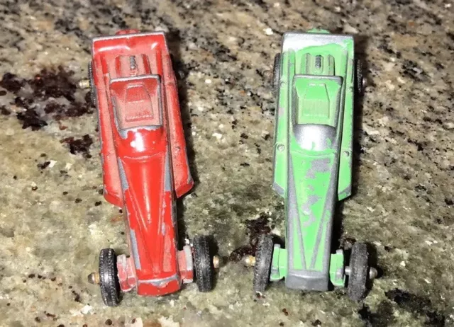 2 vintage Tootsietoy Wedge Dragster green & red Diecast Metal Collectible Car