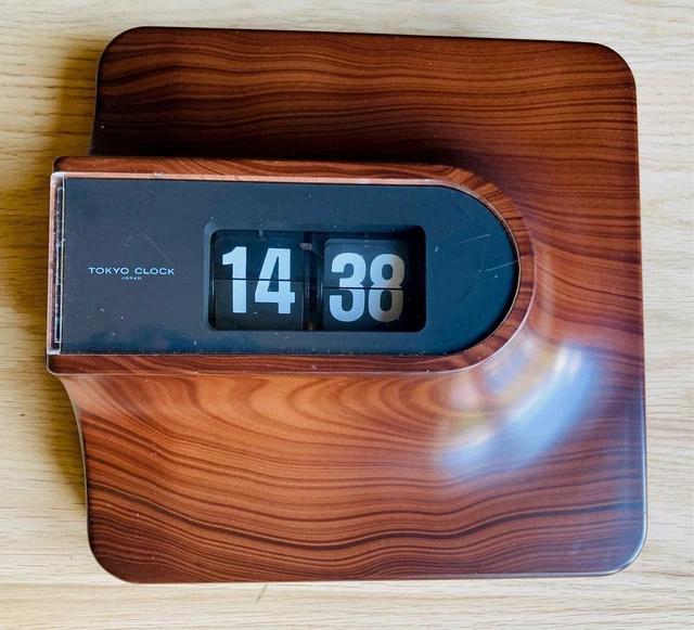 Horloge à lamelles années 70 type Cifra Solaris