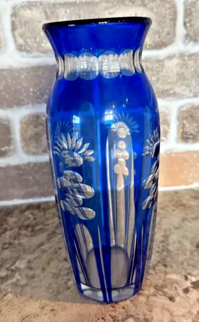 ??? VAL SAINT LAMBERT Cobalt Blue Cut To Clear Crystal Vase 8 1/4"