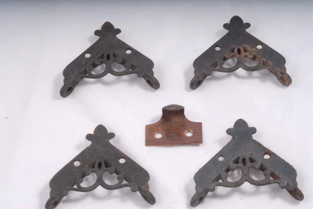 Vintage ~ 4  Antique Cast Iron Screen Door/Window Corner  Brackets w/Finger Pull