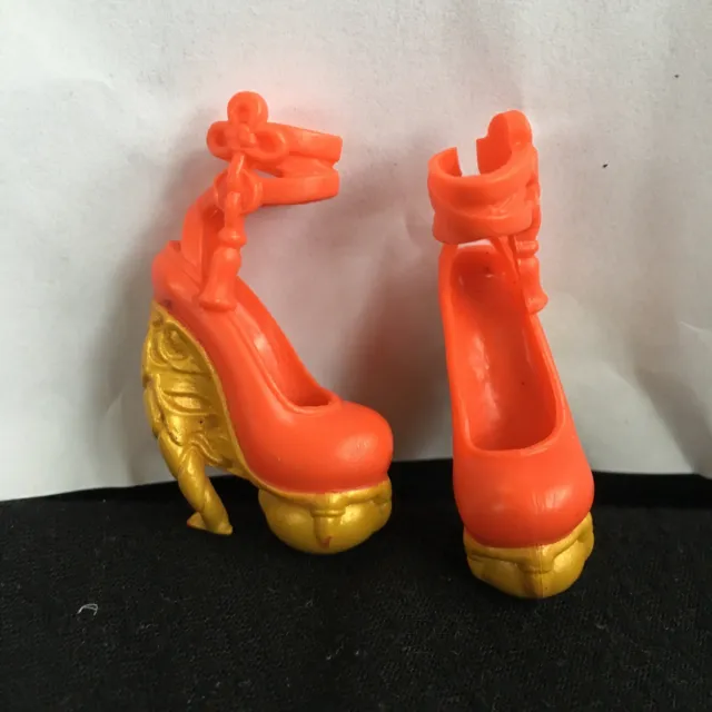 Monster High Doll Shoes - Jinafire Long - Scaris City Of Frights (T1162)