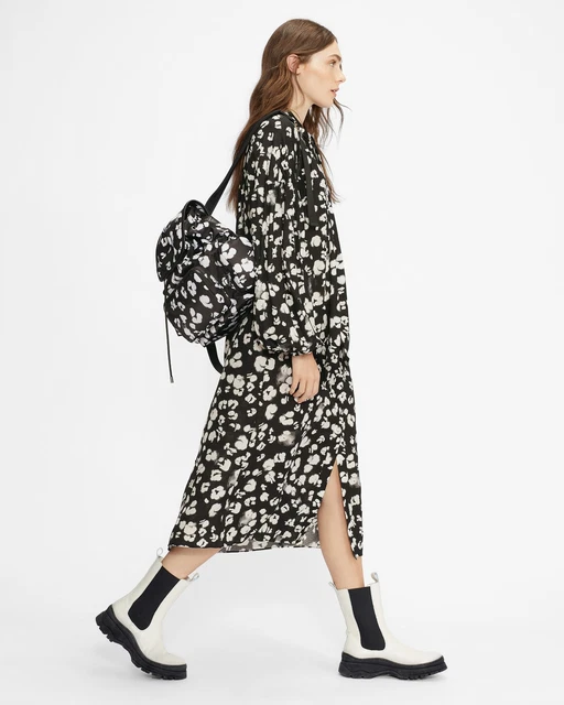 Ted deals baker cherina