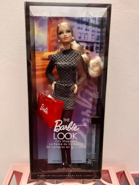 THE BARBIE LOOK CITY SHOPPER NRFB Neuve La Reine du
