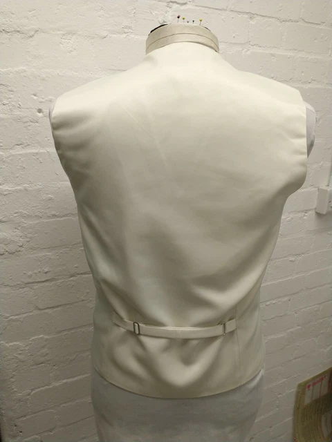 Cappotto in vita - matrimonio, formale, broccato avorio vortice - ex noleggio. Molte taglie. In perfette condizioni 5