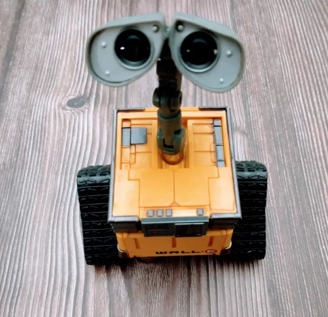 Thinkway Magnetic Construct a Bot Wall-e Figure Disney