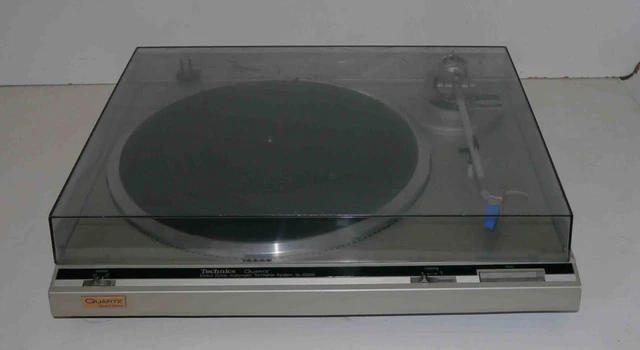 Platine Vinyle Technics SL-Q200 Vintage – À Restaurer / Pour Pièces