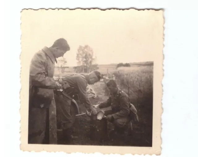 Foto 2.WK    Soldaten Feldküche Luftwaffe   Frankreich 1940 Wehrmacht WW2 E21