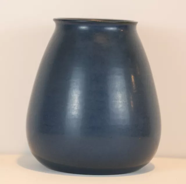 Elegant Marblehead vase with impeccable glaze of deep blue.