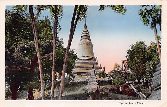 Cambodia - PHNOM PENH - Ci-git a Khmer monk - Le Pnom - Publ. Nam Phat 129