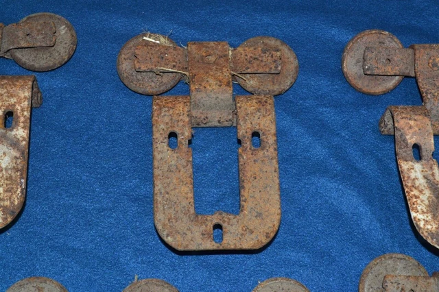 Lot Of 6 Vintage Double Wheel Barn Door Rollers Hardware Used Rusty 4