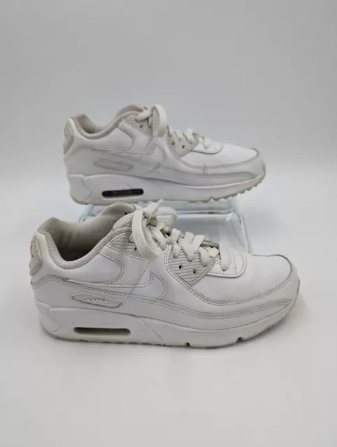 Nike Air Max 90 LTR GS Triple White CD6864-100 Youth Size US 4.5Y Sneakers.