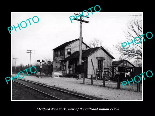 OLD LARGE HISTORIC PHOTO OF MEDFORD NEW YORK THE RAILROAD DEPOT STATION c1920