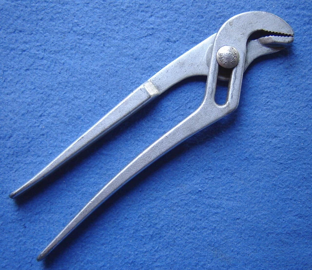 VINTAGE SNAPON NO.91 INTERLOCKING GRIPPING SLIP JOINT WATER PUMP