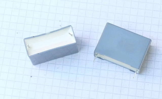 Lot De 2 Condensateurs MKP X2 0.22µF (220nF) 275V/305V - Pour Filtrage Et Sécurité