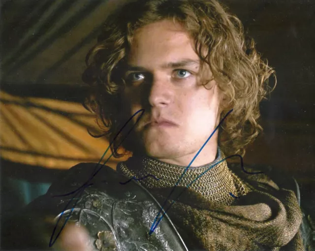 Finn Jones 'Game Of Thrones' Loras Tyrell Signed 8X10 Picture *Coa 2