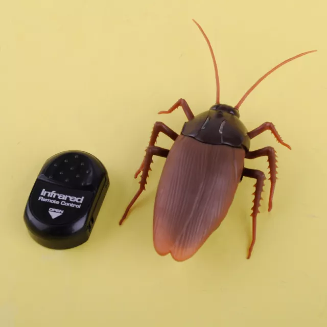 4" Simulation Infrared RC Remote Control Scary Creepy Cockroach Ant Toys vt