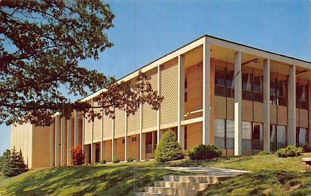 Postcard NC: Admin. Bldg., Asheville-Biltmore College, Asheville, North Carolina